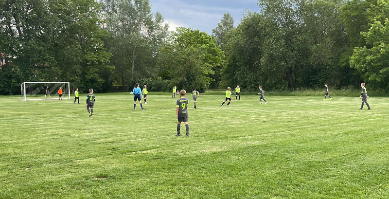 Niederlage im Nachholspiel