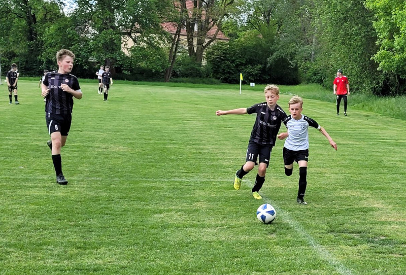 Keine Chance gegen den Tabellenersten Keine Chance gegen den Tabellenersten