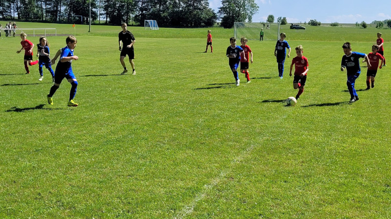 Auswärtssieg in Legefeld Auswärtssieg in Legefeld