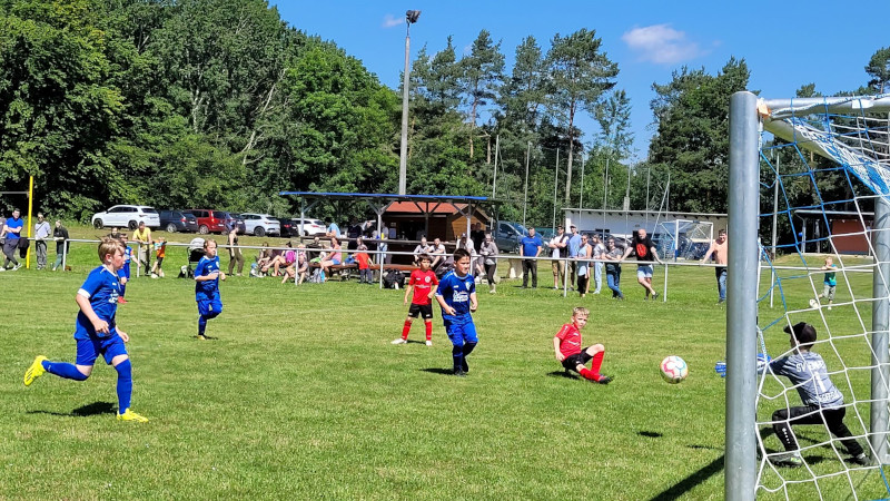 Auswärtssieg in Legefeld Auswärtssieg in Legefeld