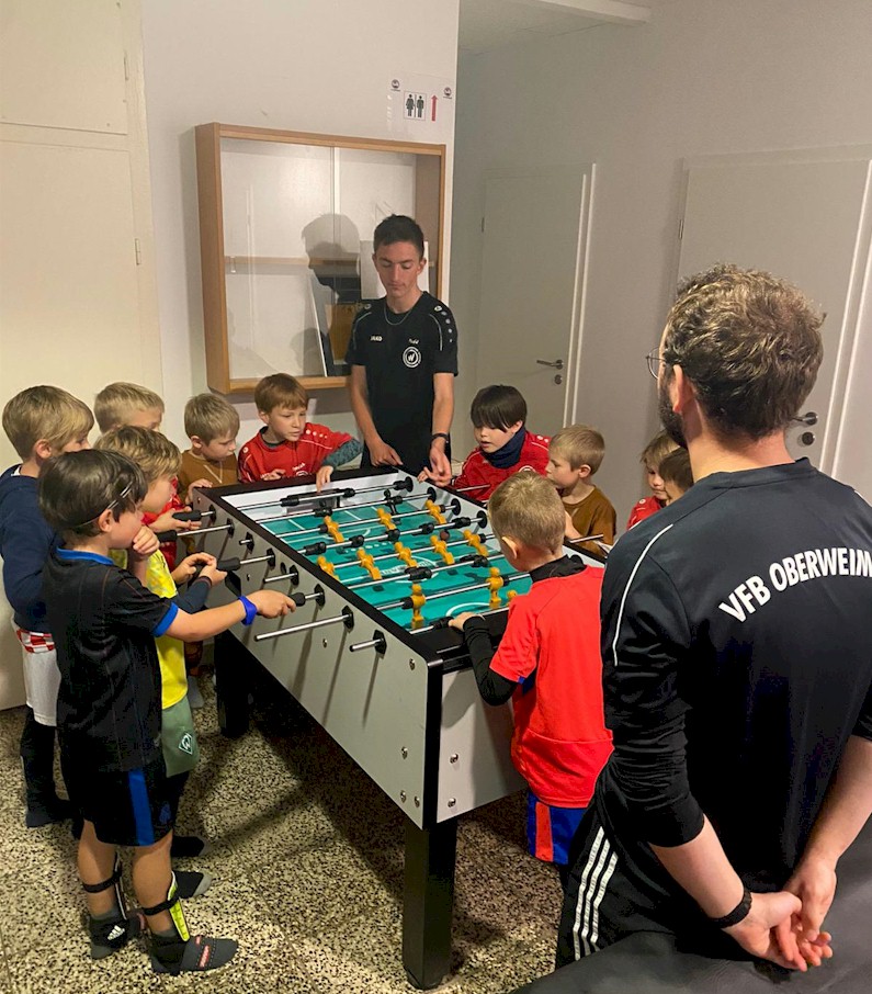1.Tag im Herbstfußballcamp und neue Minitore von der Firma IBU-tec aus Weimar