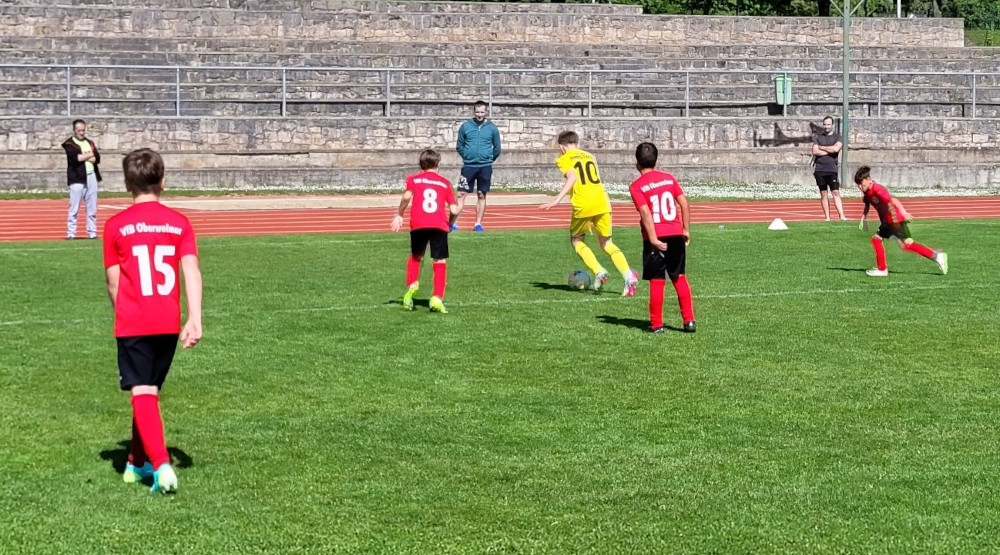 Kinderfußballturnier mit vielen Toren Kinderfußballturnier mit vielen Toren