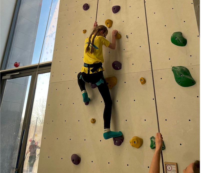 Hoch hinaus Hoch hinaus