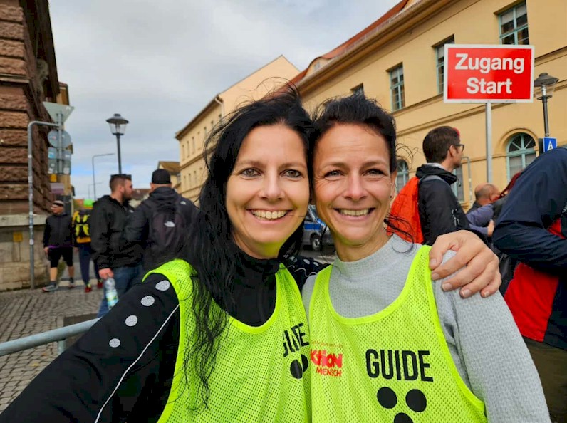 Inklusives Lauf- und Athletikteam beim Weimarer Stadtlauf