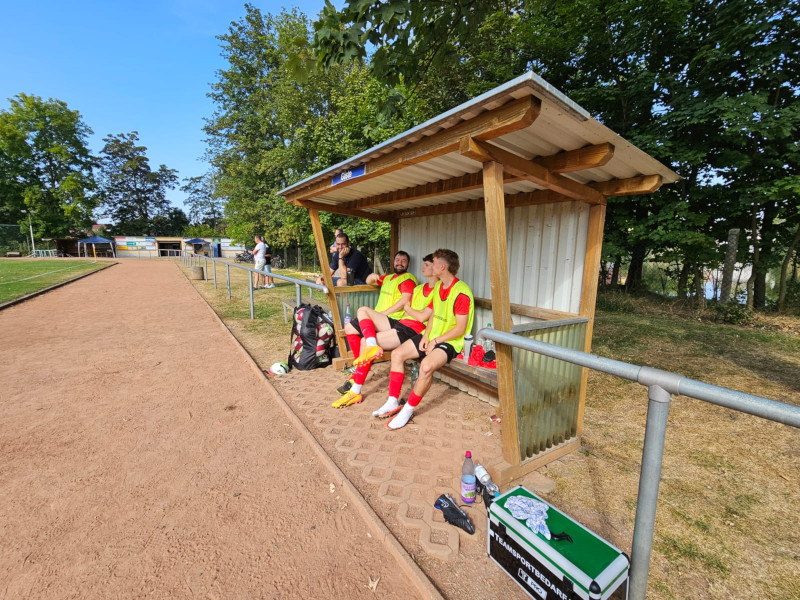 Schweres Spiel in Wormstedt - Erste gewinnt mühsam 5:3 Schweres Spiel in Wormstedt - Erste gewinnt mühsam 5:3
