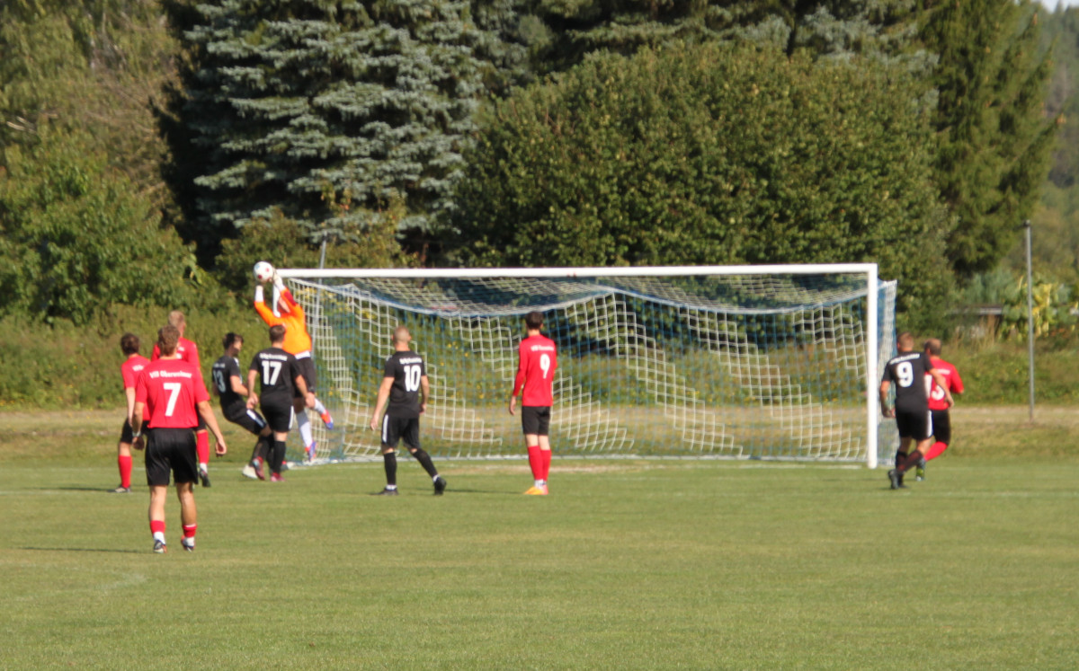 Traumtore inklusive - Erste gewinnt 4:1 in Kranichfeld Traumtore inklusive - Erste gewinnt 4:1 in Kranichfeld