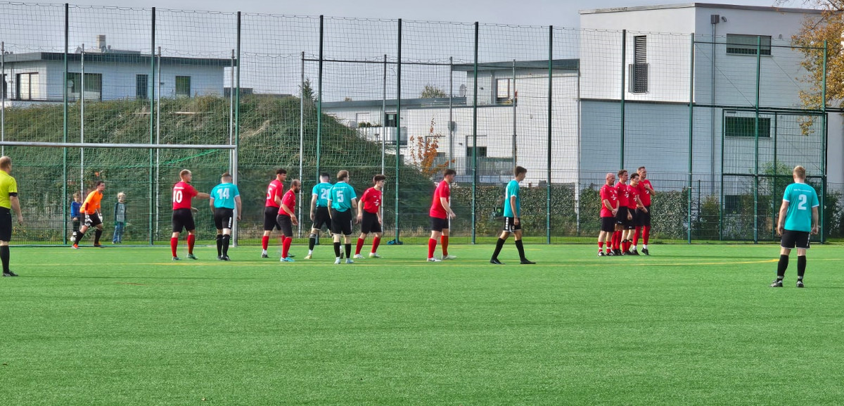 Bitteres Pokalaus - Erste verliert gegen Oberweißbach 1:3 Bitteres Pokalaus - Erste verliert gegen Oberweißbach 1:3