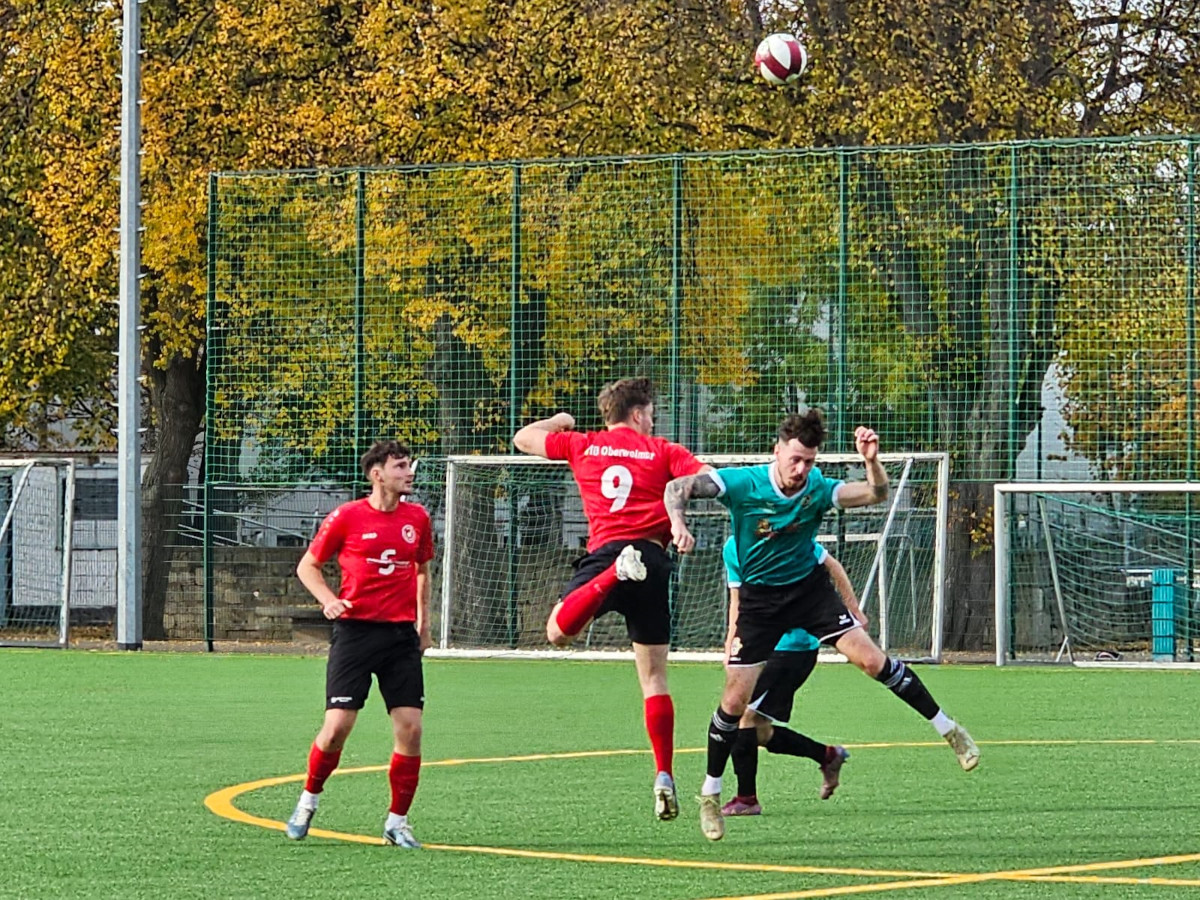 Bitteres Pokalaus - Erste verliert gegen Oberweißbach 1:3 Bitteres Pokalaus - Erste verliert gegen Oberweißbach 1:3