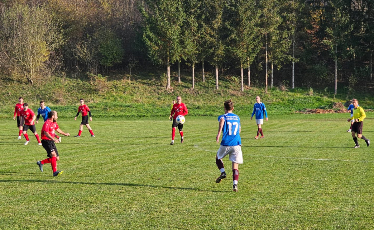 Erste Herren erkämpfen Auswärtspunkt Erste Herren erkämpfen Auswärtspunkt