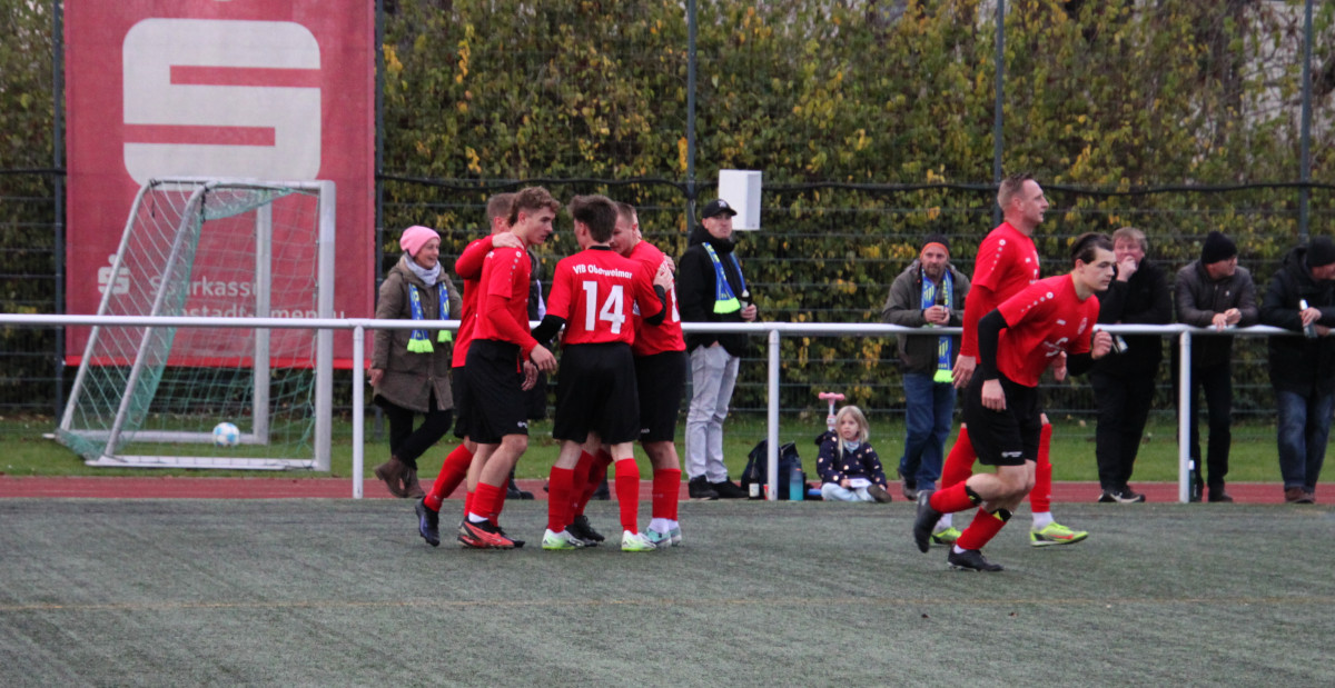 Sieg im Spitzenspiel - Erste erkämpft 1:0 in Arnstadt