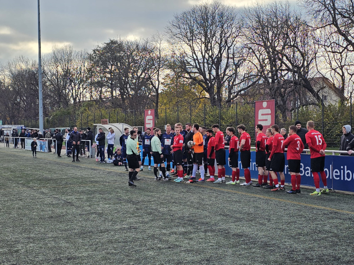 Sieg im Spitzenspiel - Erste erkämpft 1:0 in Arnstadt