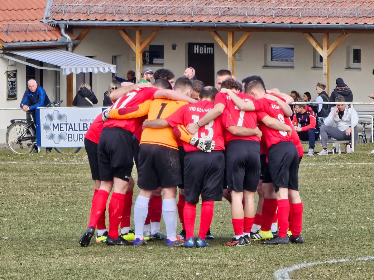 Torloses Spitzenspiel - Erste holt Remis beim Weimarer SV