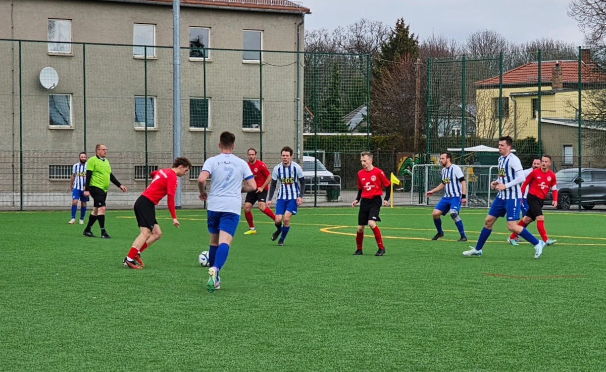 Torfestival gegen Wormstedt - Erste gewinnt 9:2 Torfestival gegen Wormstedt - Erste gewinnt 9:2