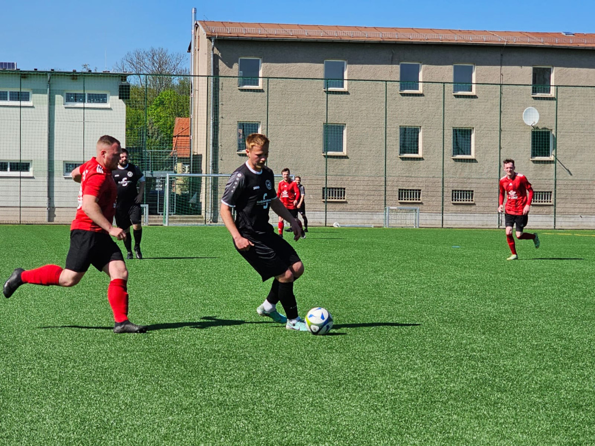 Heimsieg gegen Magdala - Erste gewinnt 4:1