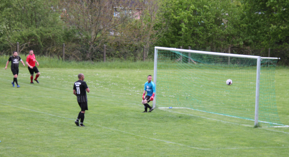 Auswärtssieg beim BSC - Erste gewinnt 3:0