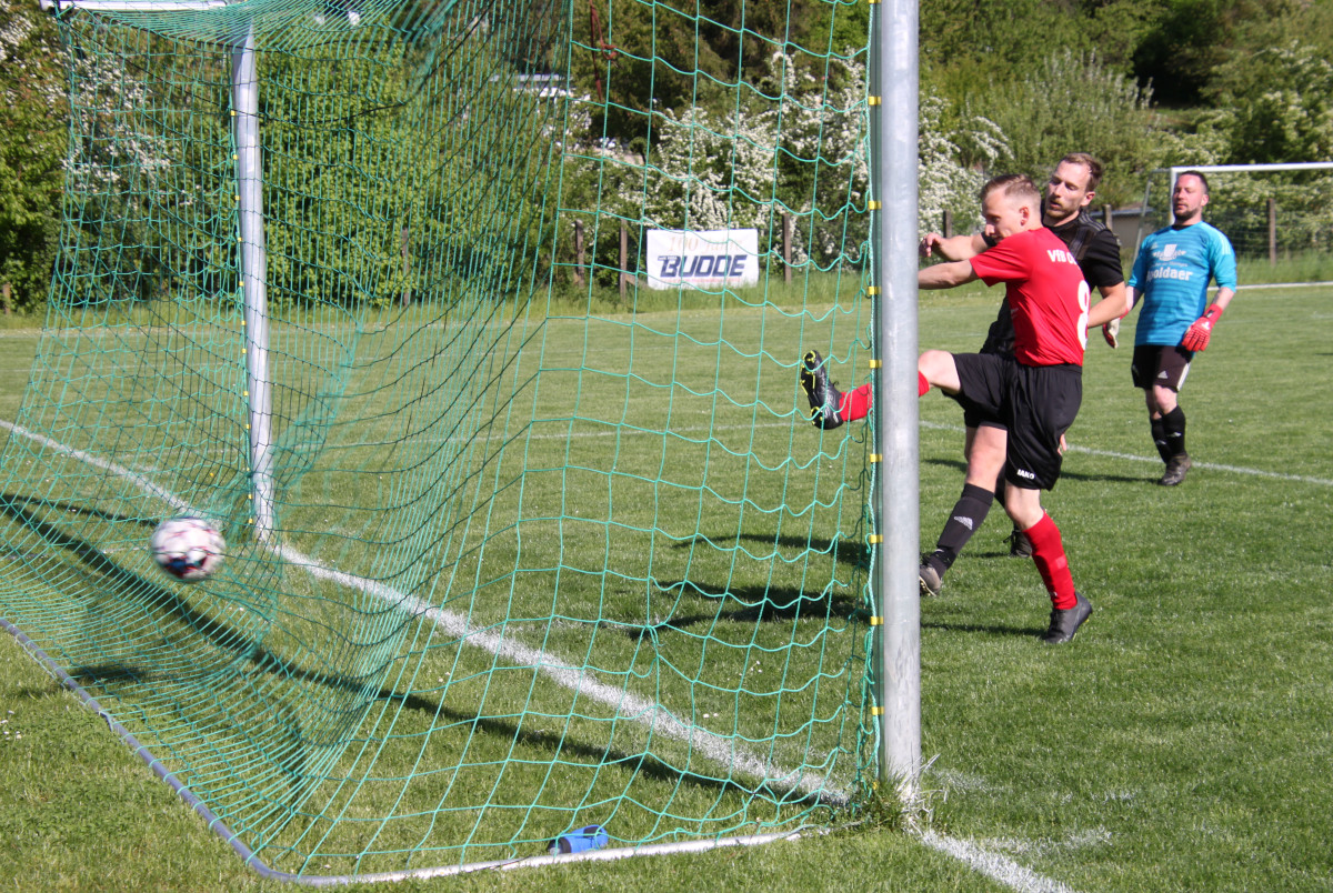 Auswärtssieg beim BSC - Erste gewinnt 3:0