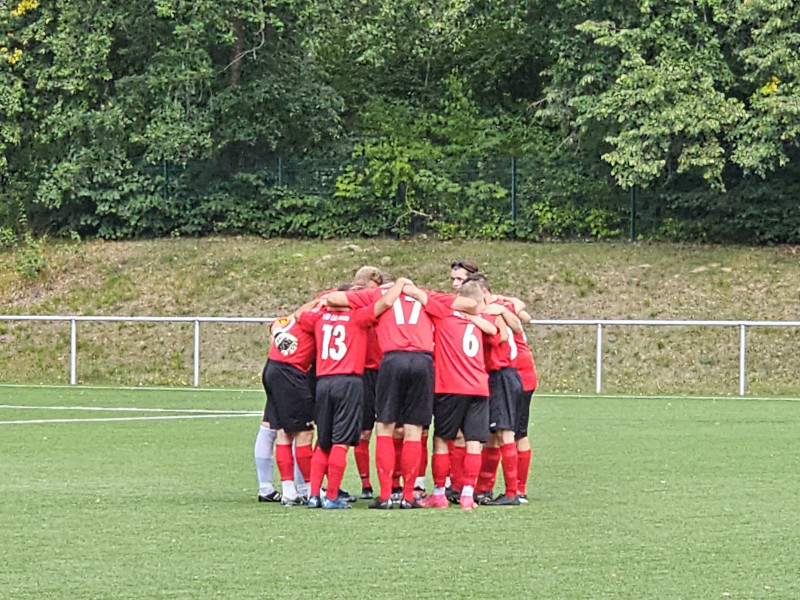 Gelungener Kreisligastart - 1. Herren besiegen Großschwabhausen 6:1 Gelungener Kreisligastart - 1. Herren besiegen Großschwabhausen 6:1