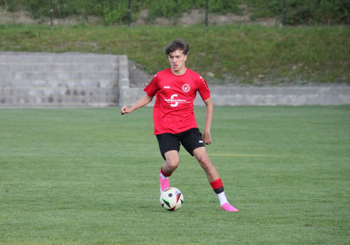 Auswärtssieg in Großschwabhausen - Erste gewinnt 4:2 Auswärtssieg in Großschwabhausen - Erste gewinnt 4:2