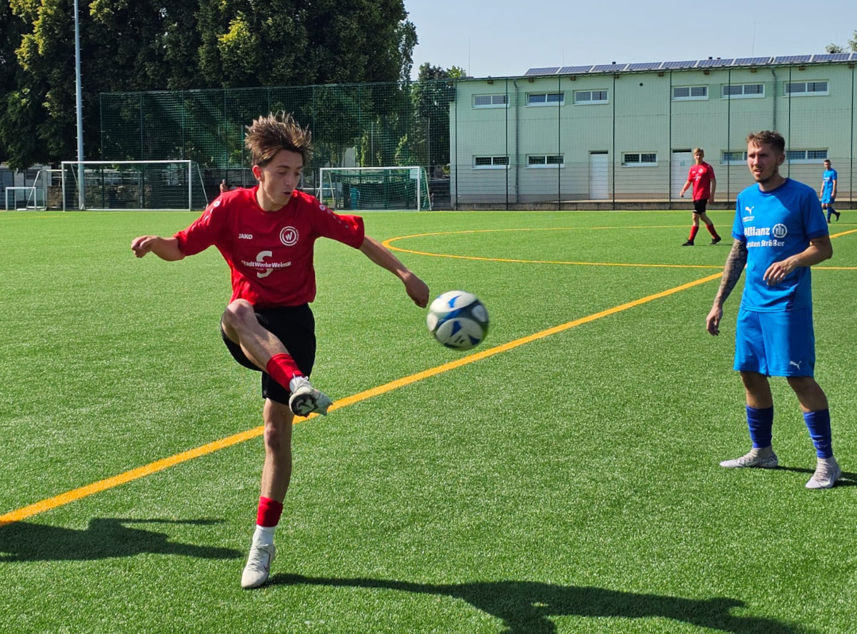 Torreicher Saisonabschluss - Erste gewinnt 7:2