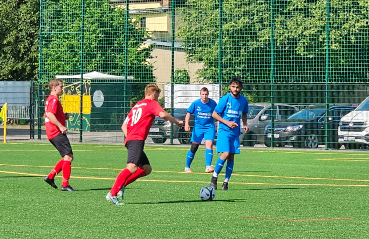 Torreicher Saisonabschluss - Erste gewinnt 7:2