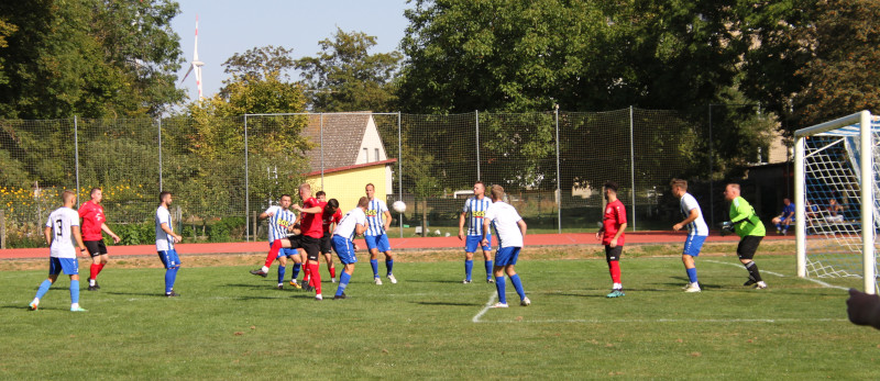Schweres Spiel in Wormstedt - Erste gewinnt mühsam 5:3 Schweres Spiel in Wormstedt - Erste gewinnt mühsam 5:3