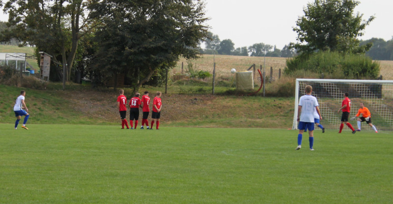 Schweres Spiel in Wormstedt - Erste gewinnt mühsam 5:3 Schweres Spiel in Wormstedt - Erste gewinnt mühsam 5:3