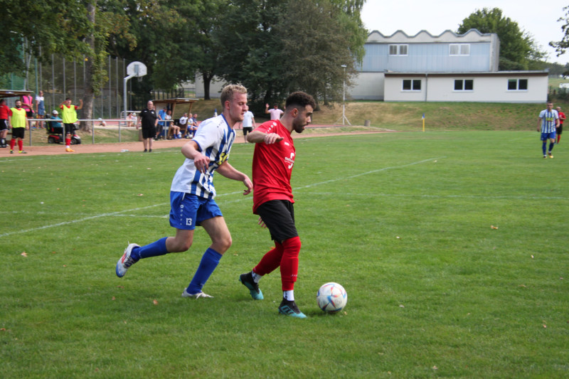 Schweres Spiel in Wormstedt - Erste gewinnt mühsam 5:3 Schweres Spiel in Wormstedt - Erste gewinnt mühsam 5:3