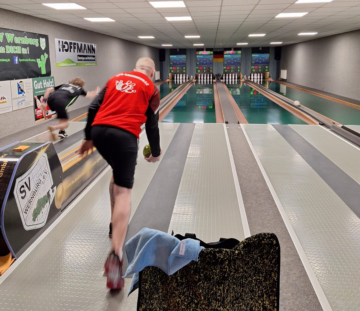 Niederlage beim Spitzenreiter Niederlage beim Spitzenreiter