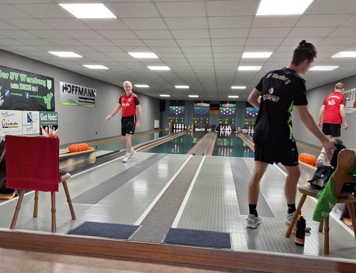 Niederlage beim Spitzenreiter Niederlage beim Spitzenreiter