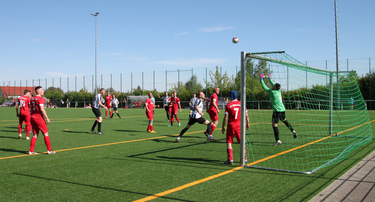 Die Zweite siegt spät gegen Pfiffelbach und bleibt fairste Mannschaft der Liga