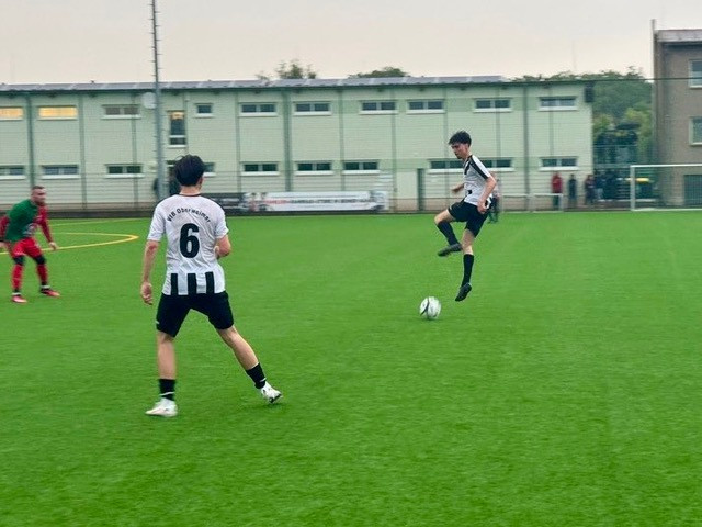 Donnerwetter auf dem Lindenberg - Die Zweite ballert sich zum Klassenerhalt! Donnerwetter auf dem Lindenberg - Die Zweite ballert sich zum Klassenerhalt!