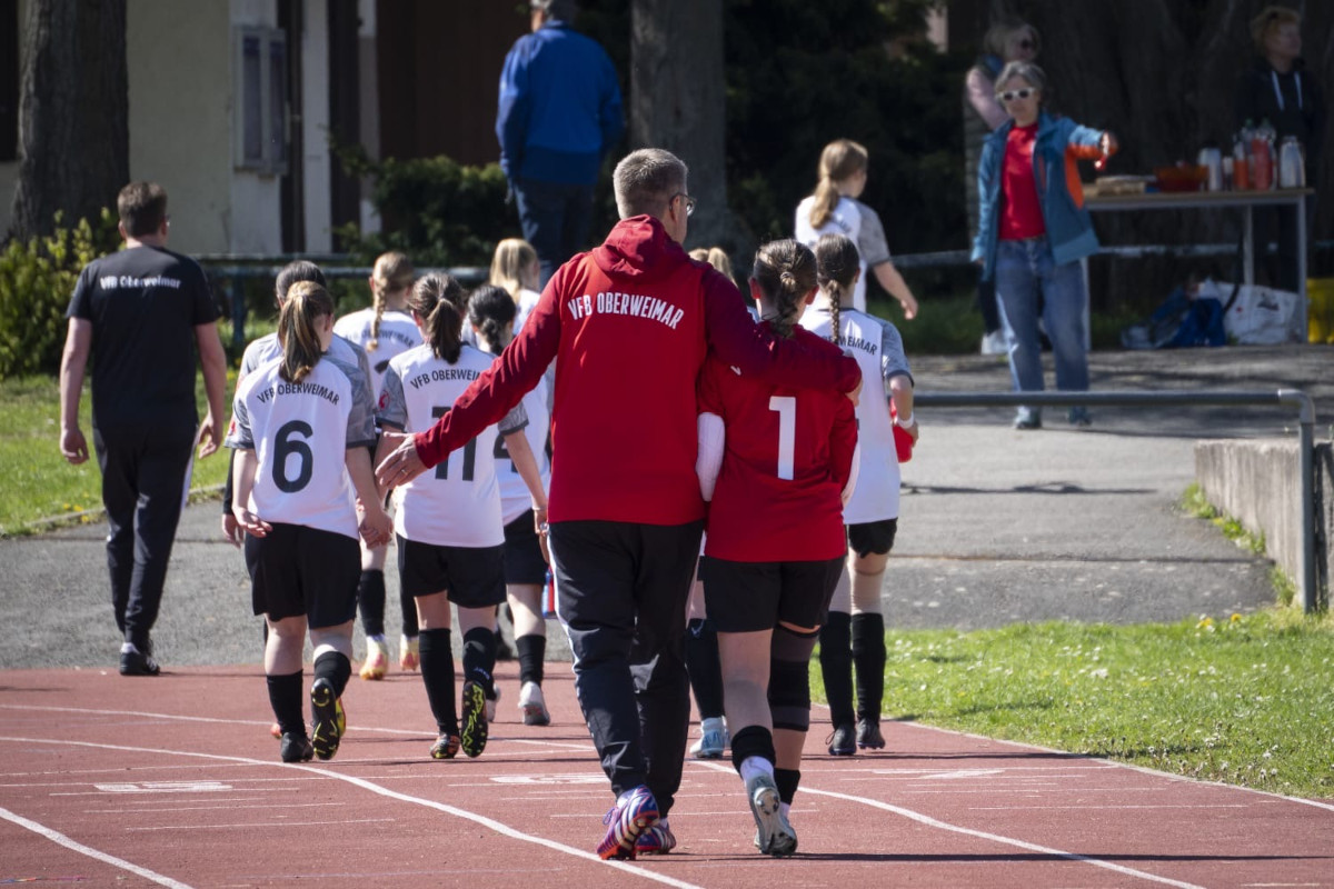 Harte Niederlage für unsere C-Juniorinnen Harte Niederlage für unsere C-Juniorinnen