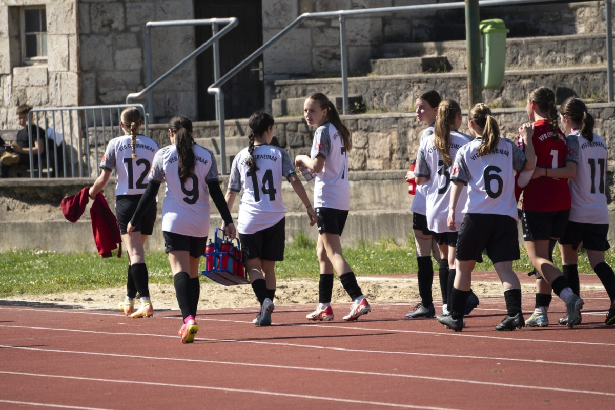 Harte Niederlage für unsere C-Juniorinnen Harte Niederlage für unsere C-Juniorinnen