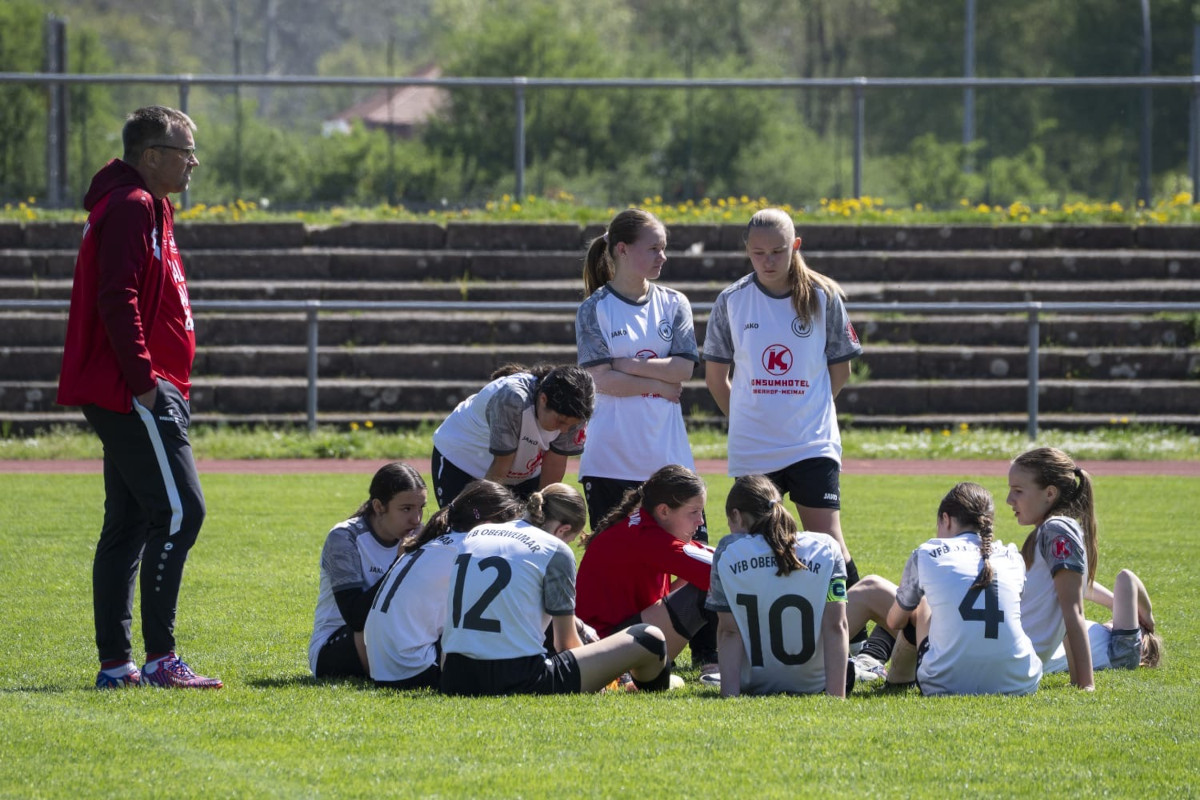 Harte Niederlage für unsere C-Juniorinnen Harte Niederlage für unsere C-Juniorinnen