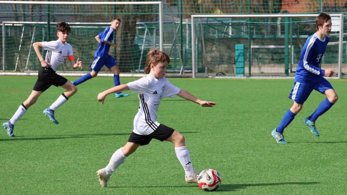 C-Junioren siegreich im Heimderby C-Junioren siegreich im Heimderby