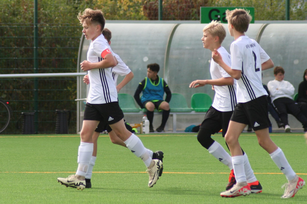 DERBYSIEGER! DERBYSIEGER!