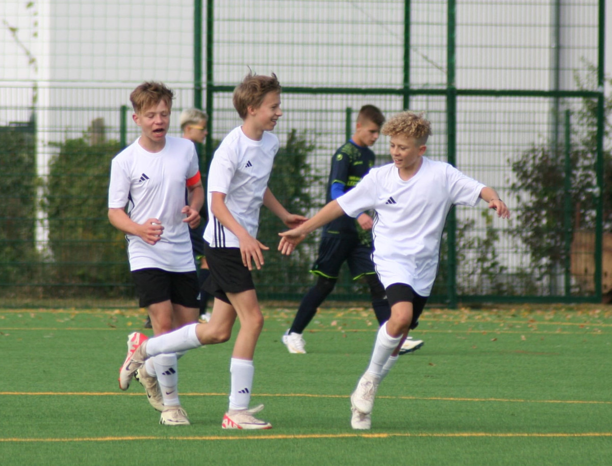 DERBYSIEGER! DERBYSIEGER!