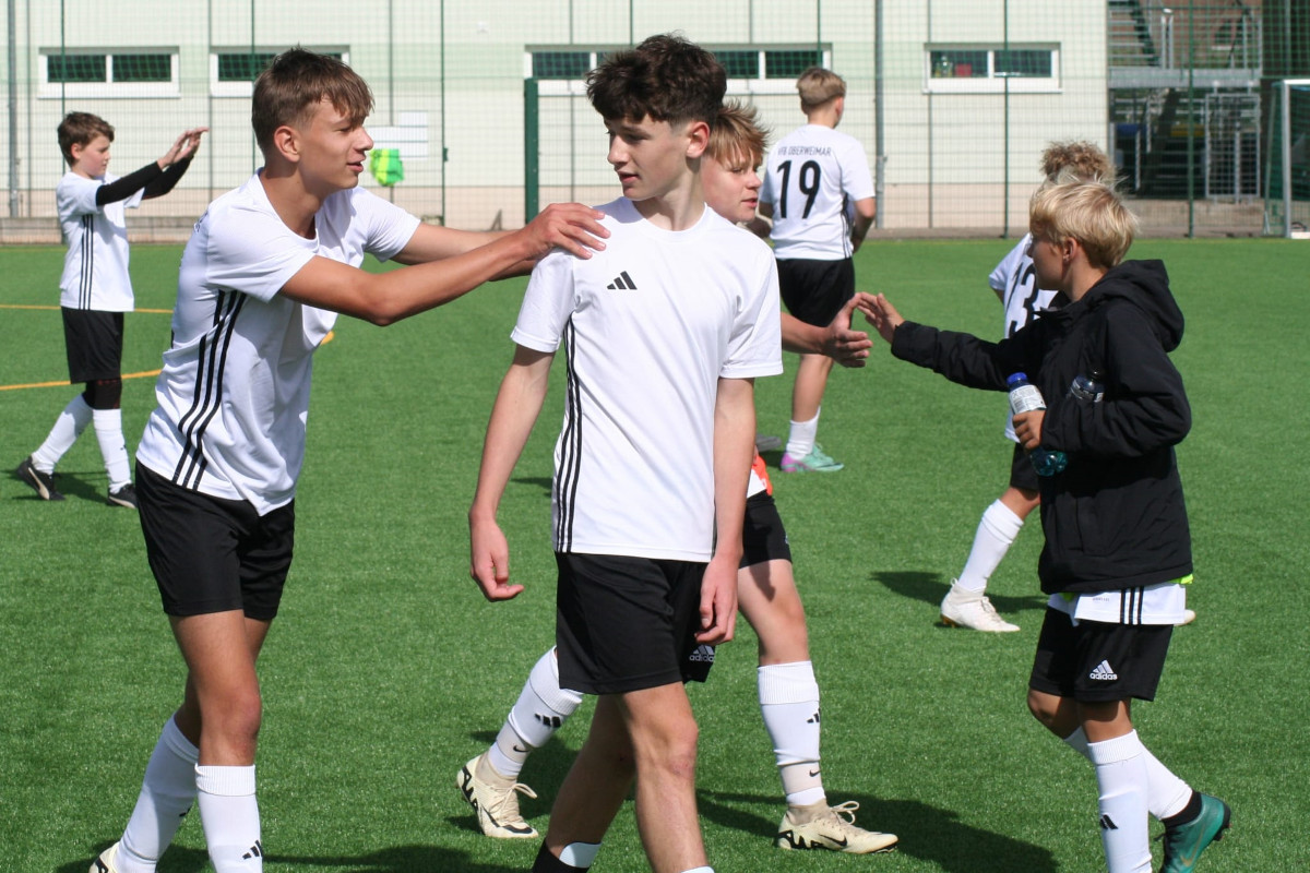 DERBYSIEGER! DERBYSIEGER!