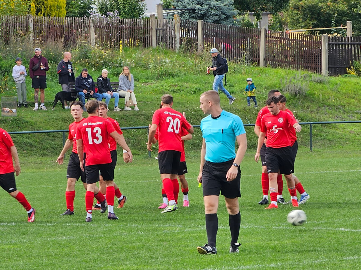 Auswärtssieg beim VfB - Erste gewinnt 2:1 Auswärtssieg beim VfB - Erste gewinnt 2:1