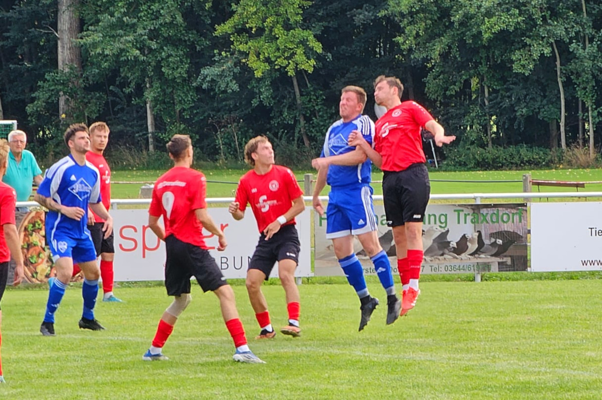 Spannender Pokalfight in Wickerstedt - Erste gewinnt 2:1