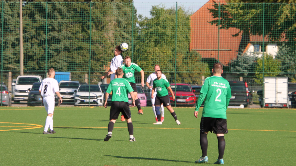 6:1-Sieg der 1. Herren vom VfB Oberweimar gegen TSV Kromsdorf