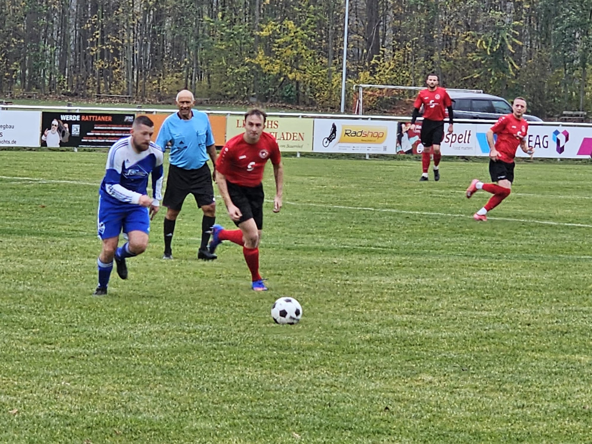 Sieg in Wickerstedt - Erste gewinnt knapp mit 3:2