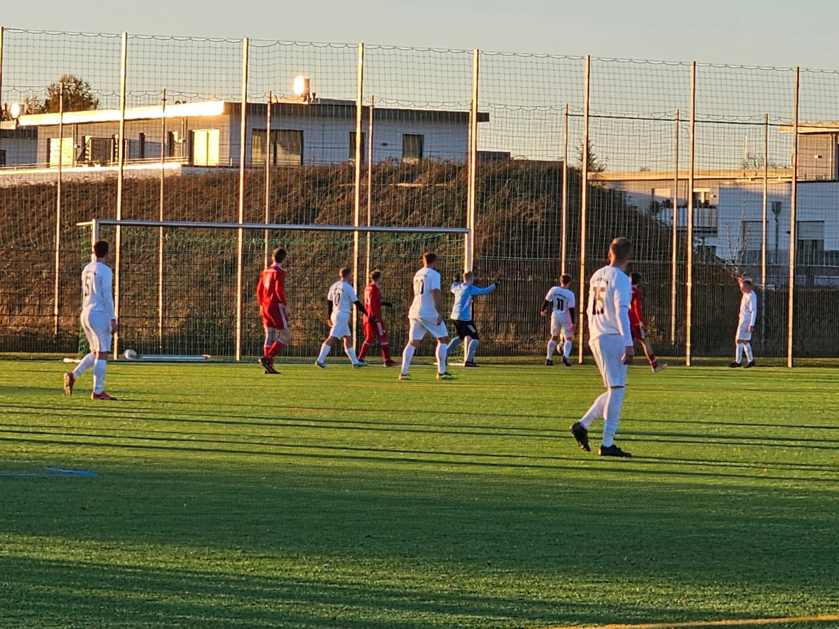 Deutlicher Sieg gegen den Tabellendritten Deutlicher Sieg gegen den Tabellendritten