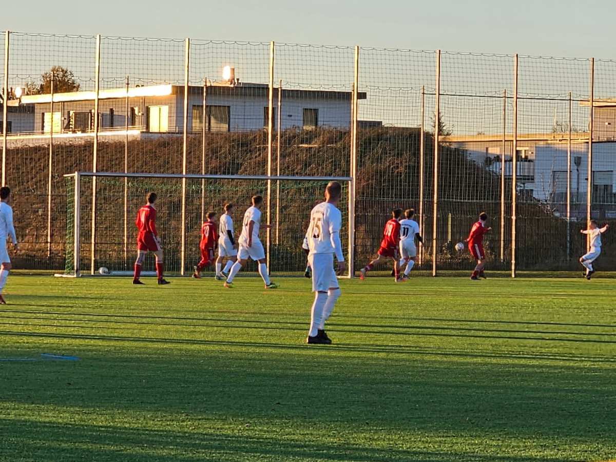 Deutlicher Sieg gegen den Tabellendritten Deutlicher Sieg gegen den Tabellendritten