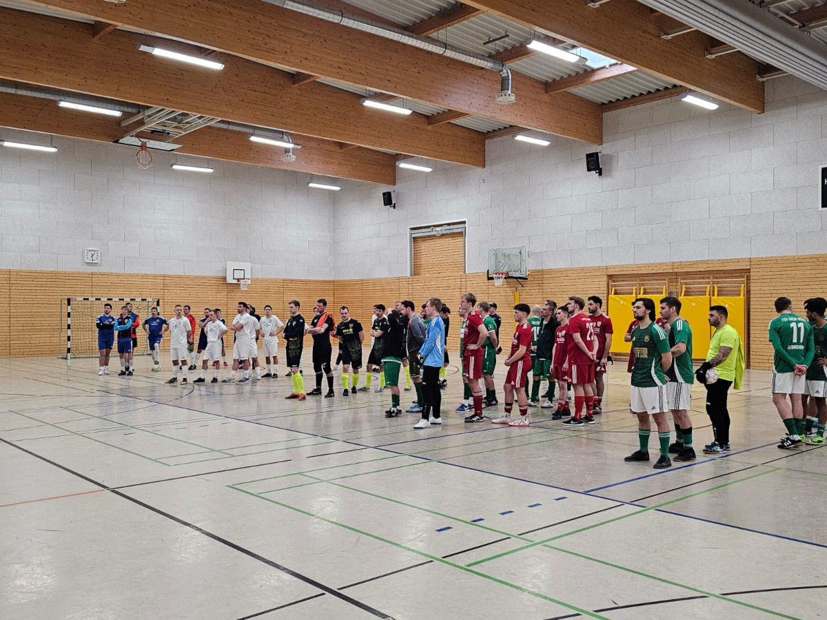 Hallenkreismeisterschaft – Vorrunde Männer Hallenkreismeisterschaft – Vorrunde Männer