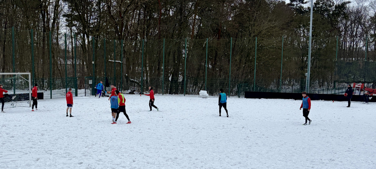 Trainingslager Tag 1 – Feuerkuppe, Straußfurt