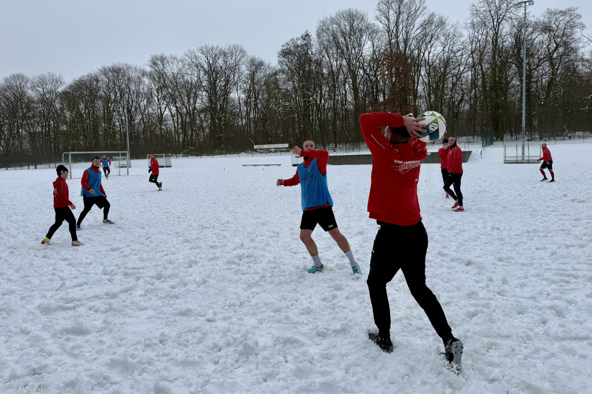 Trainingslager Tag 1 – Feuerkuppe, Straußfurt