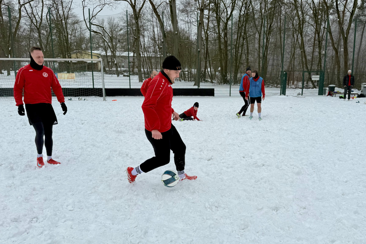 Trainingslager Tag 1 – Feuerkuppe, Straußfurt