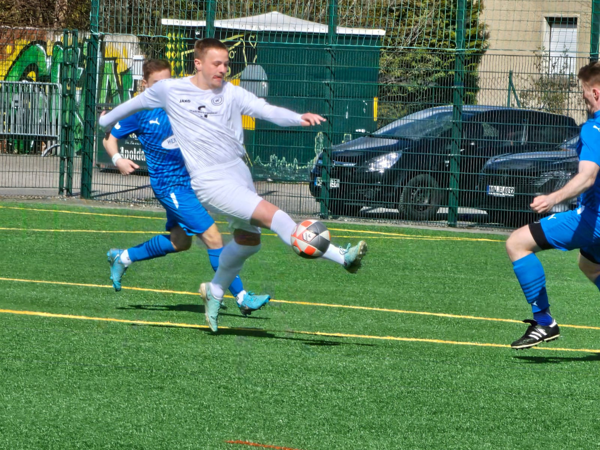 Sieg gegen Mellingen (Fotograf Thomas Dressler) Sieg gegen Mellingen (Fotograf Thomas Dressler)