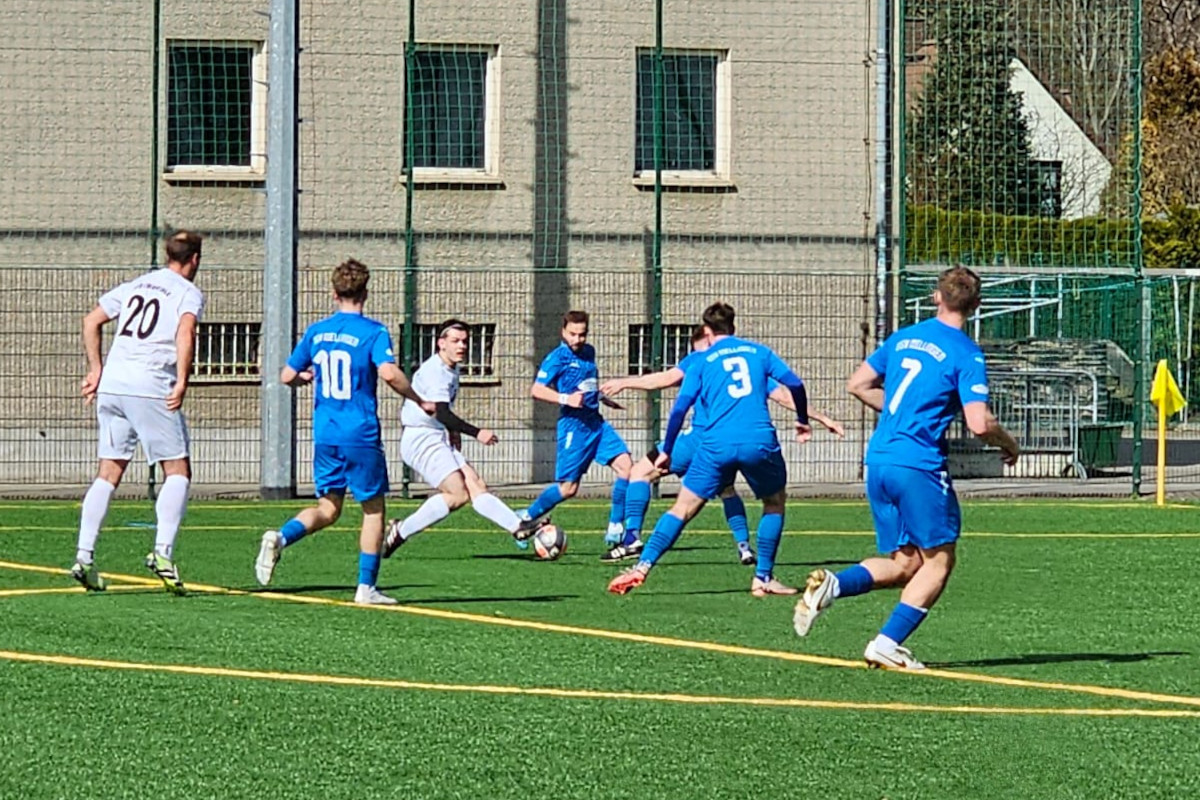 Sieg gegen Mellingen (Fotograf Thomas Dressler) Sieg gegen Mellingen (Fotograf Thomas Dressler)